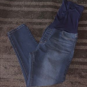 Maternity jeans